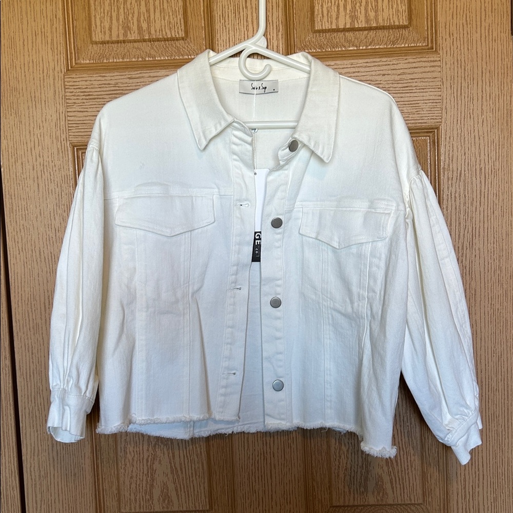Sadie & Sage White Denim Cropped Jacket
